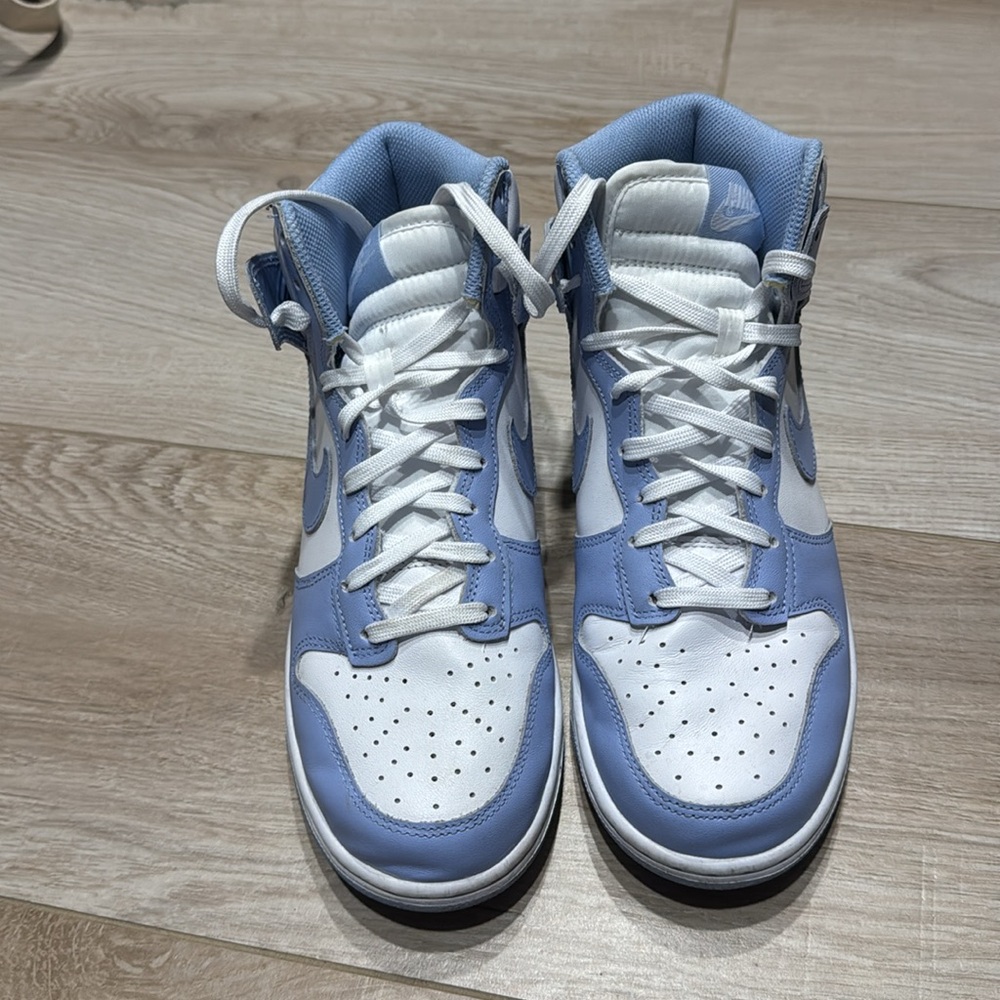 Nike Dunk High - image 2